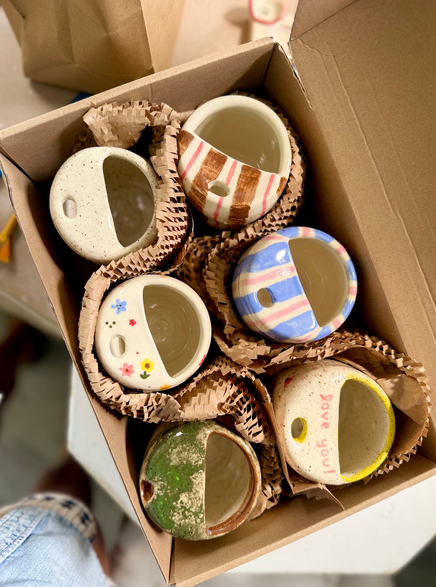 Nov 12 | Design a Travel Mug ☕️ @ Cafe Gratitude Venice